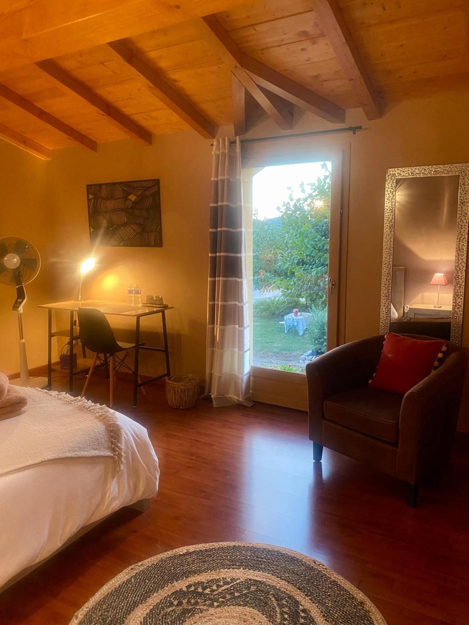 Appartement Le Domaine D'Adrien à Larnage Extérieur photo