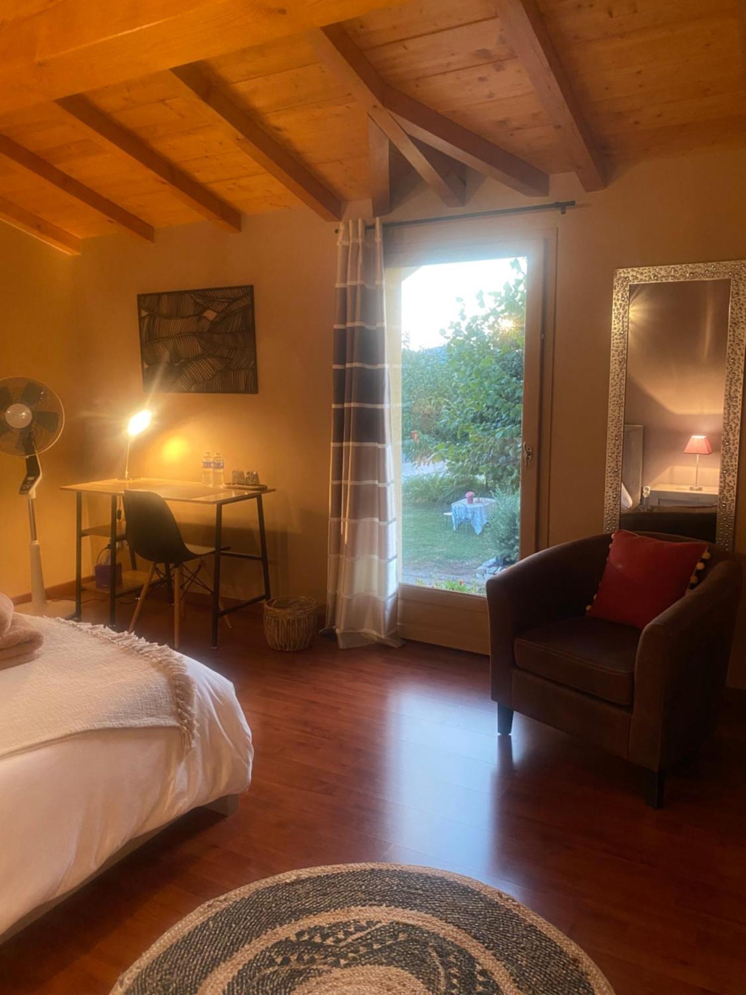 Appartement Le Domaine D'Adrien à Larnage Extérieur photo